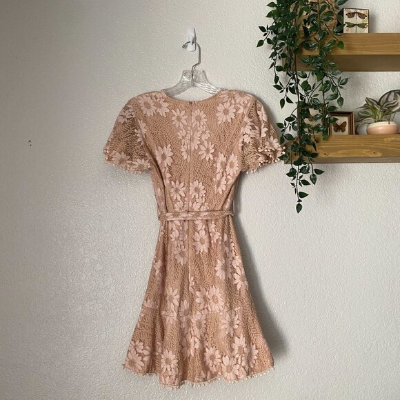 🦋 GOODNIGHT MACAROON Vincy Pink Floral Laced Wrap Mini Dress Coquette Small - Picture 5 of 5